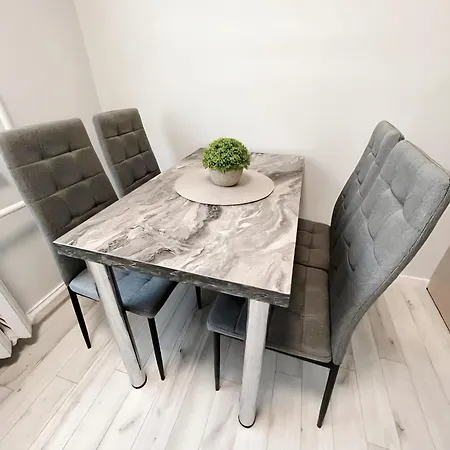 2 Naujakiemio Str. * Klaipėda